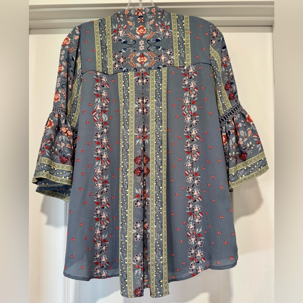 Knox Rose Women’s Boho Gray Multicolor Floral Peasant Top Size S - Picture 2 of 7